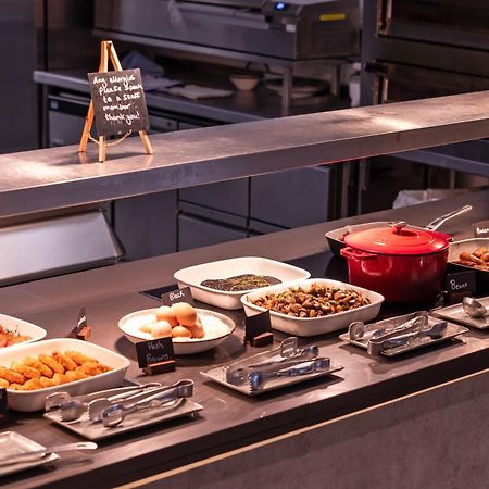 Novotel Liverpool Paddington Village Bagian luar foto
