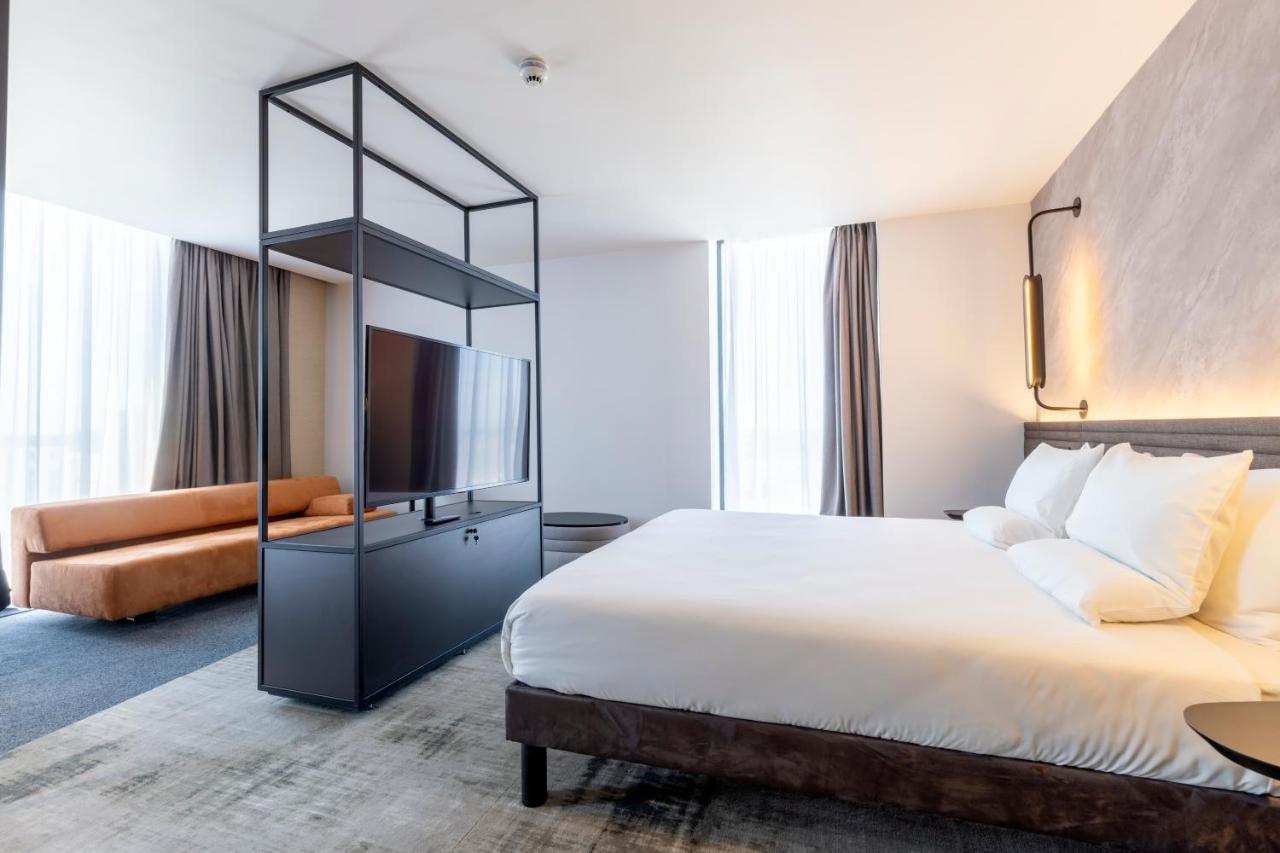 Novotel Liverpool Paddington Village Bagian luar foto