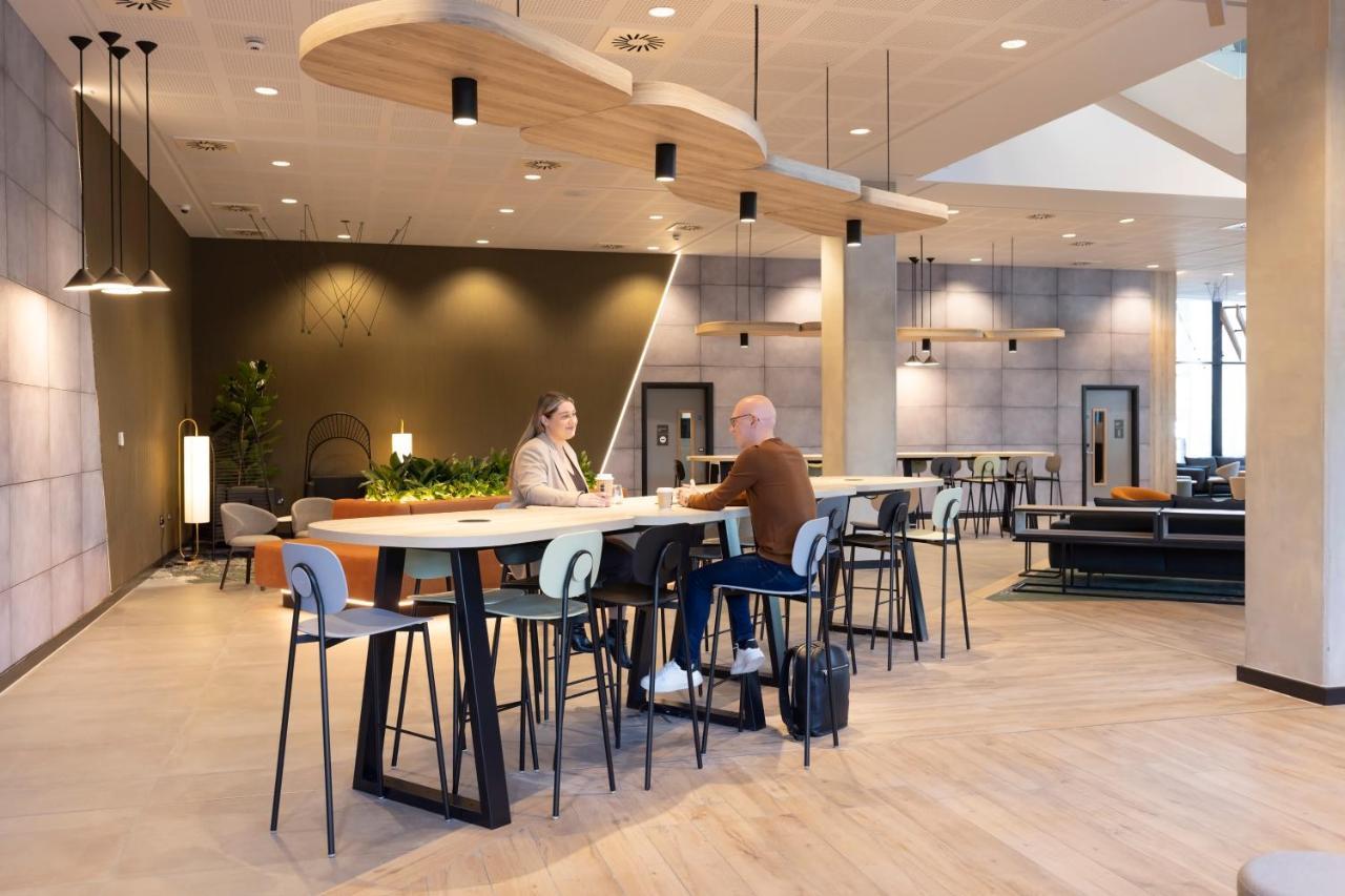 Novotel Liverpool Paddington Village Bagian luar foto