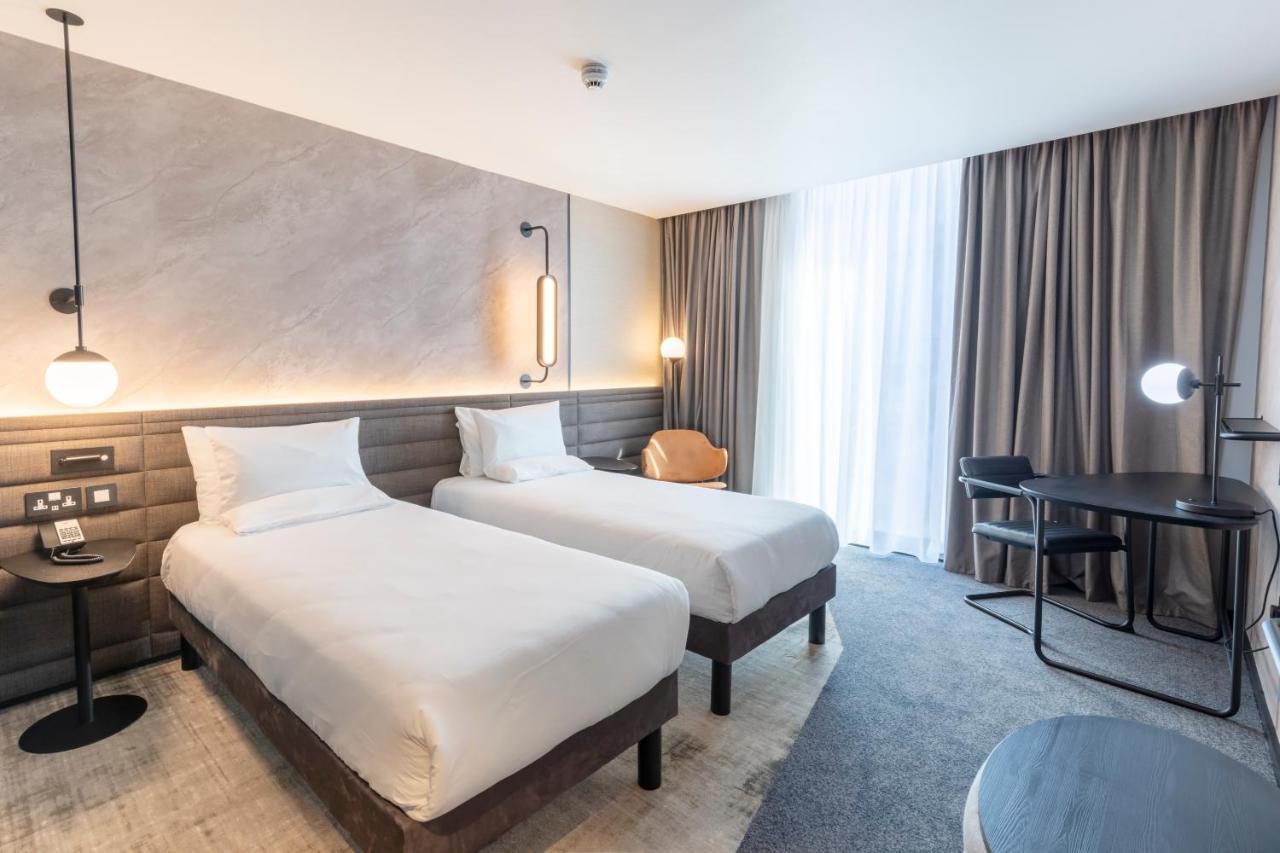 Novotel Liverpool Paddington Village Bagian luar foto