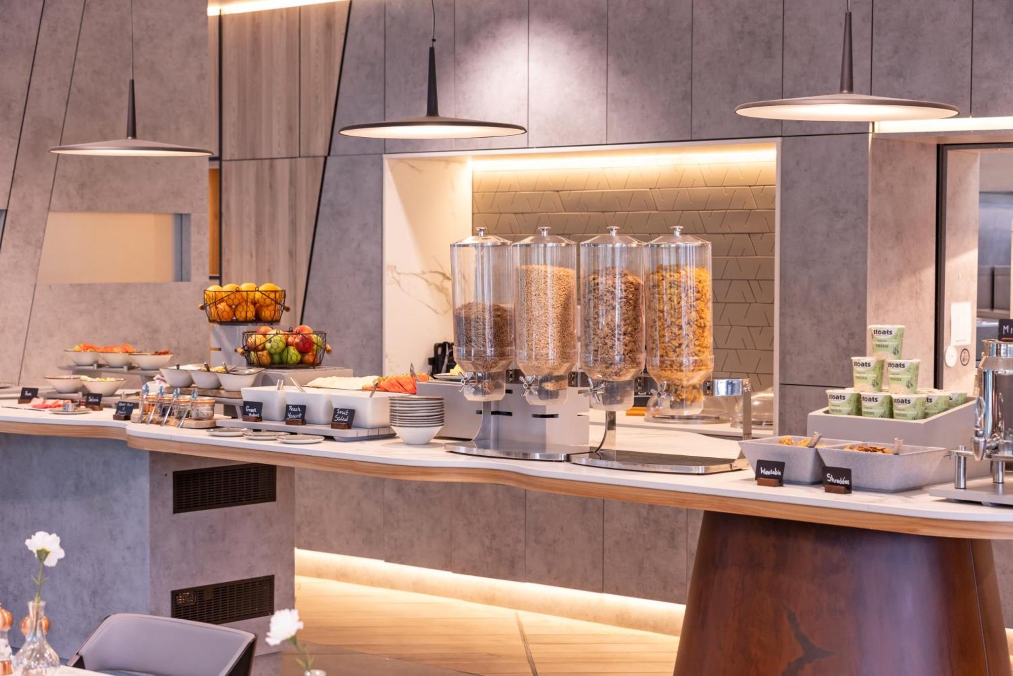 Novotel Liverpool Paddington Village Bagian luar foto